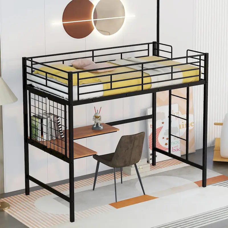 Lit mezzanine en métal avec bureau intégré, échelle et panneau de grille décoratif